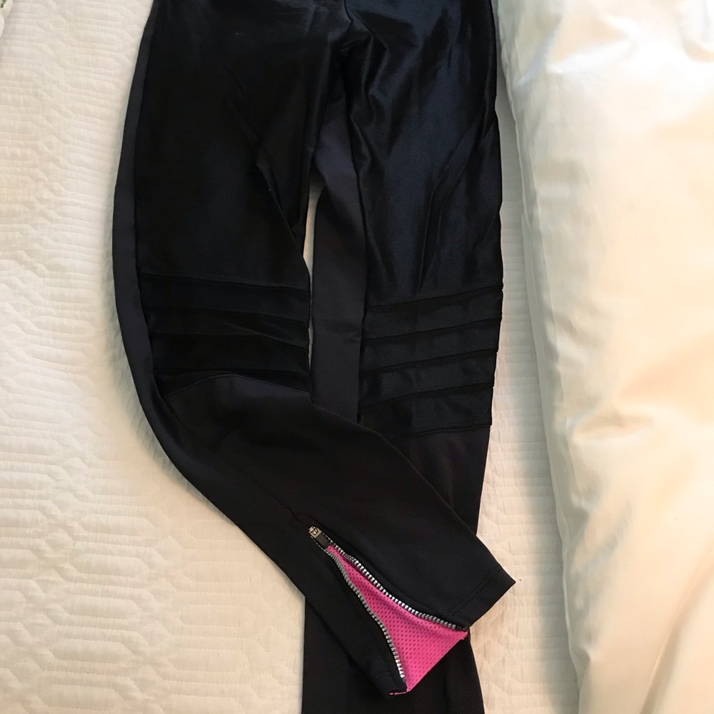 Soul cycle work out pants